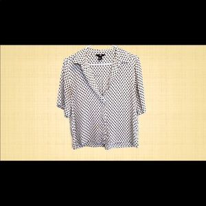 H&M BLACK AND WHITE TOPE